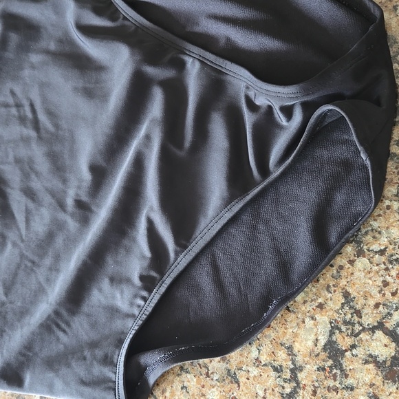 **FREE** Solid Black One Piece Bathing Suit Swimsuit L - Picture 8 of 11